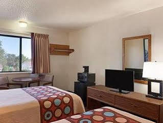 ซูเปอร์ 8 บาย วินด์แฮม วอลล์ Hotel ภายนอก รูปภาพ