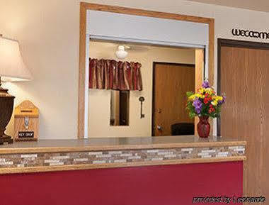 ซูเปอร์ 8 บาย วินด์แฮม วอลล์ Hotel ภายนอก รูปภาพ